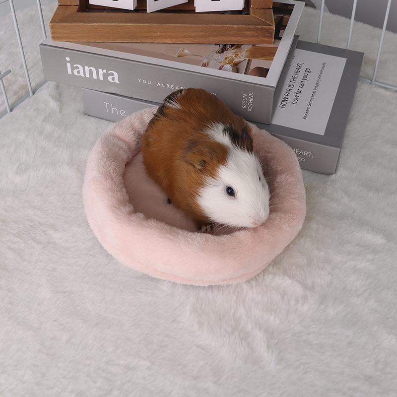 

Дышащий круглый матрасик-гнездо для хомяков, шиншилл, сахарных поссумов и декоративных крыс - хлопковый матрасик для глубокого сна для маленьких питомцев Small (Diameter 9cm)