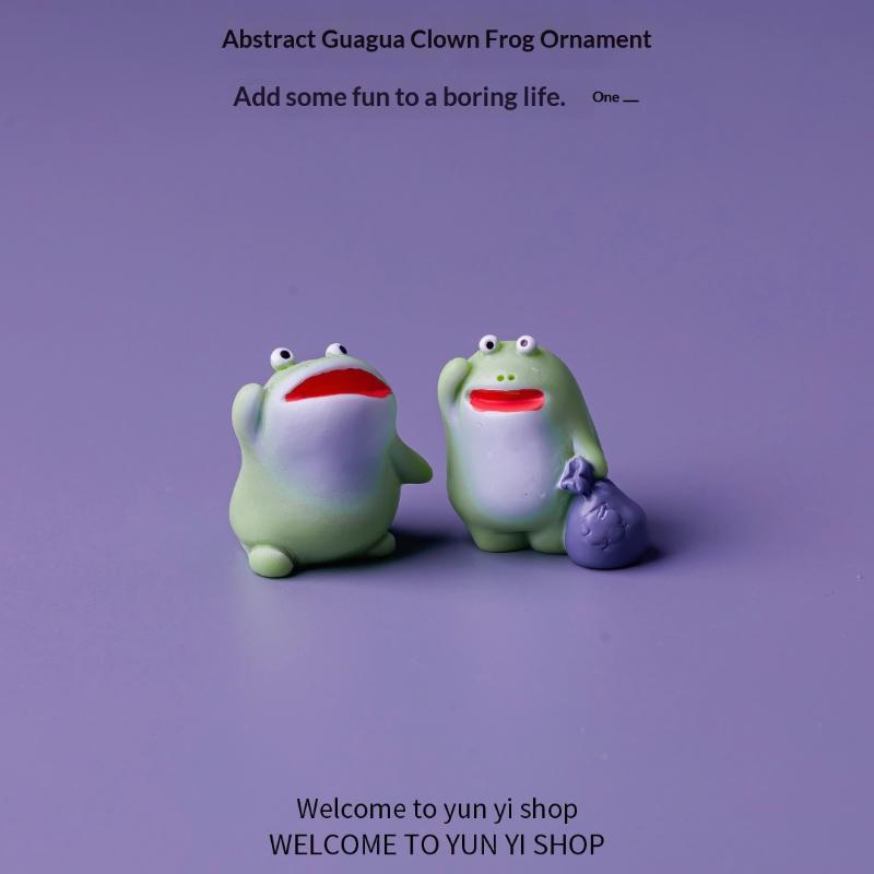 6 PCS Cute Big Mouth Frog Resin Car Decorations Funny Sad Green Frog Mini Crafts for Auto Dashboard Home Desktop Decor