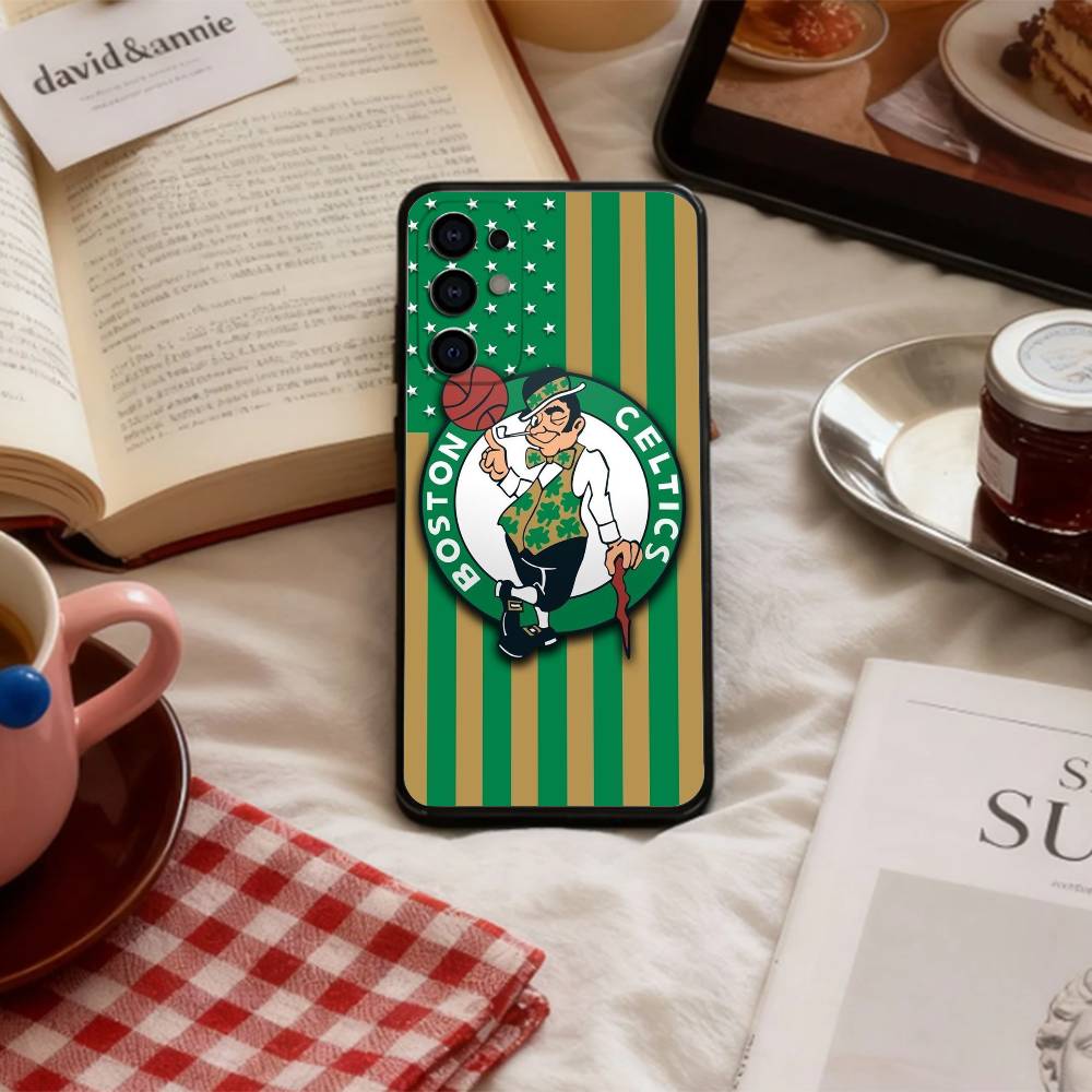 

B-Boston C-Celtics B-BS pattern Phone Case For Samsung S 25,24,23,22,30,21,10,9,Ultra,Plus,Lite,FE,4,5 G Soft Black Case Samsung S20fe