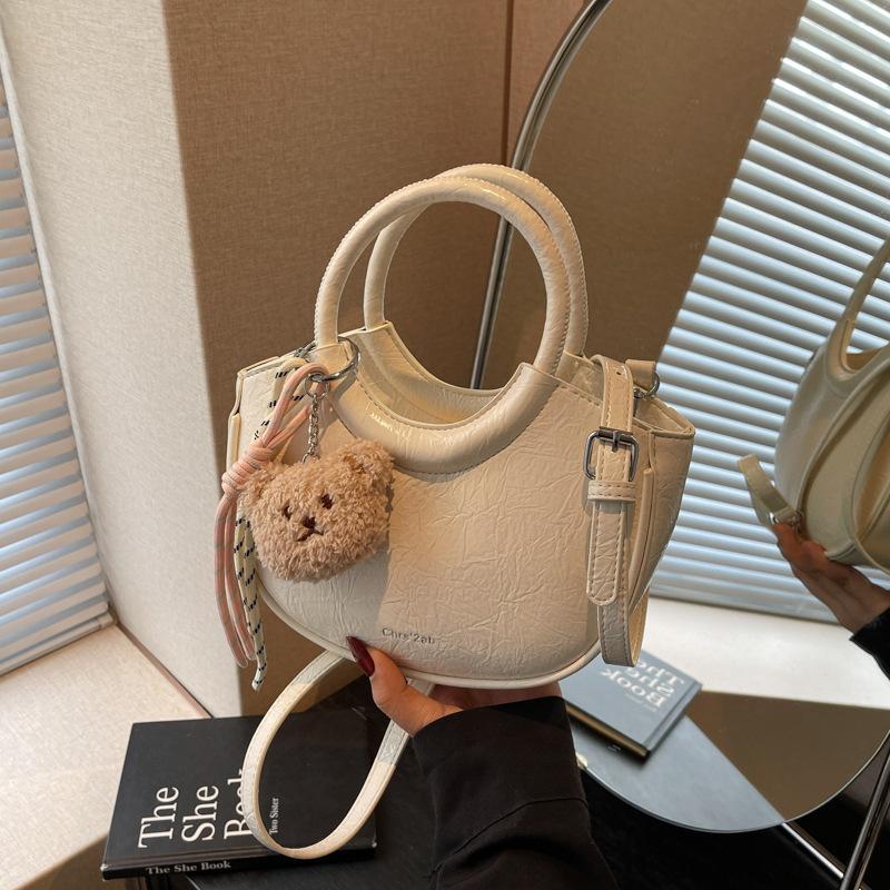 Casual Simple Bag Women 2025 New Versatile Messenger Bag Portable Premium Bucket Bag