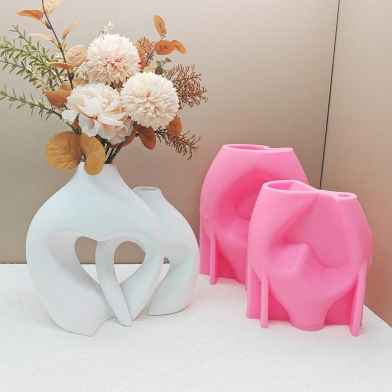 Silicone Vase Molds Flower Bottle Mold Hollow Heart Shape Unique Flowerpot Mold Silicone Texture Suitable for Craft Vase