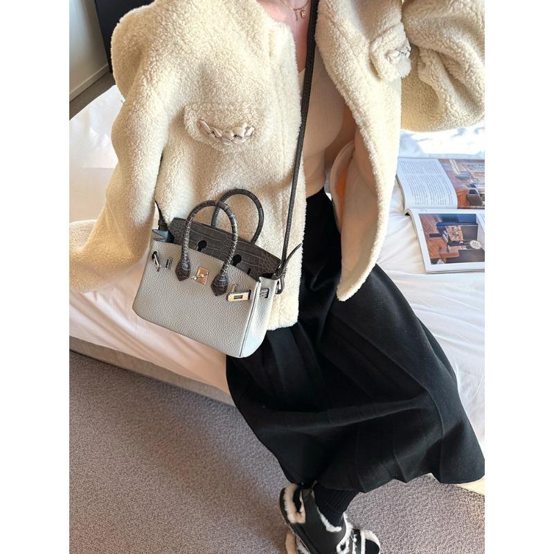 Platinum Bag Touch Mini Crossbody Bag Women's High-end Feeling Crocodile Pattern Top Layer Cowhide Versatile Commuting Handbag Trendy