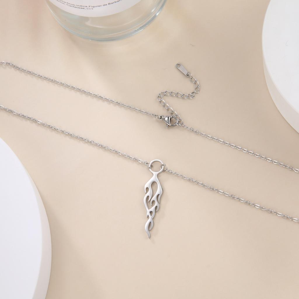 Dreamtimes Stainless Steel Men's Flame Pendant Necklace Punk Fashion Men's Charm Necklace Jewelry Gift Wholesale