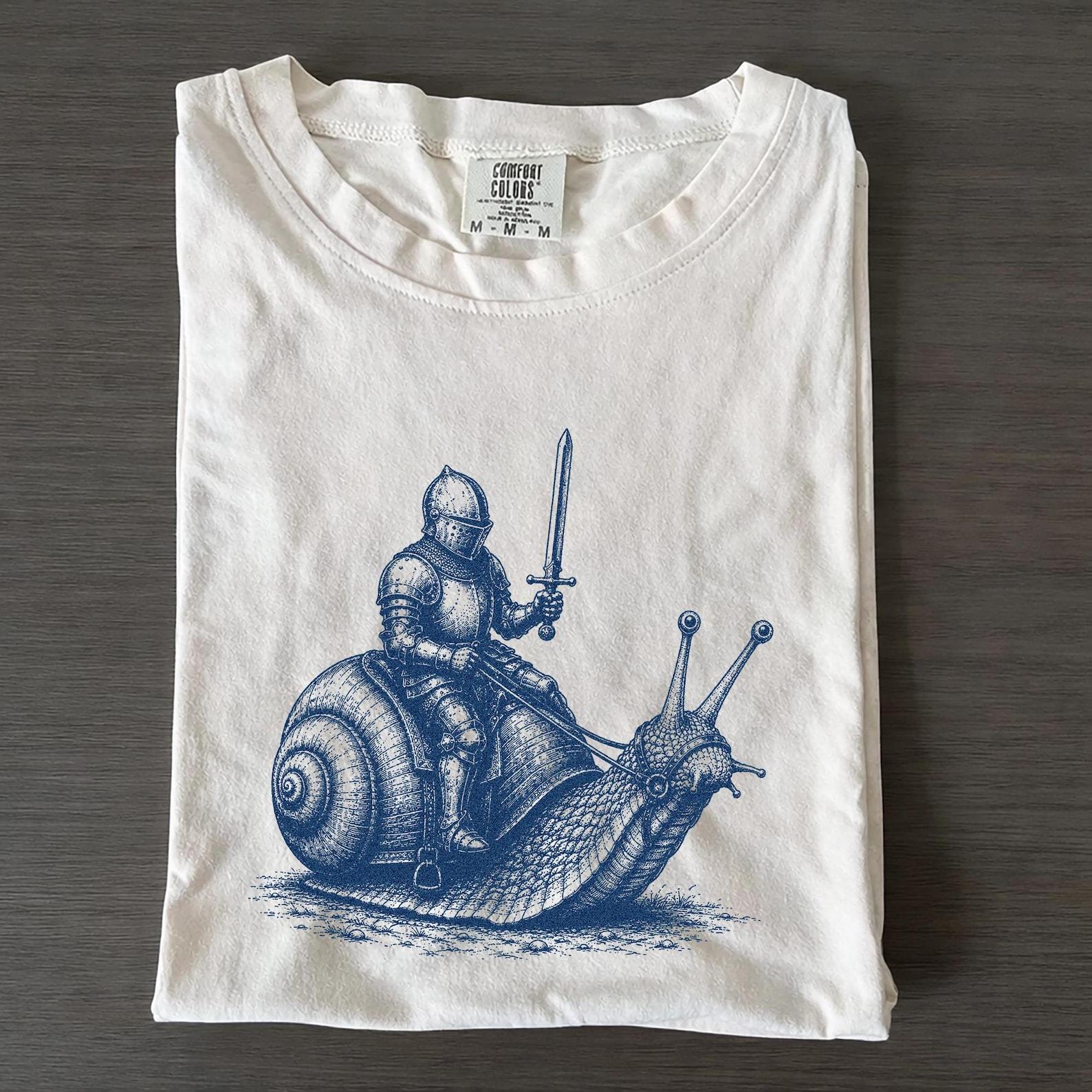 Vintage Snail Knight Graphic T-Shirt, Medieval Renaissance Whimsical Animal Top S