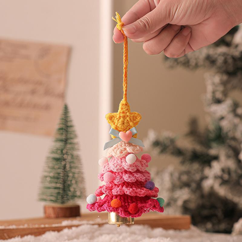 1pc Christmas tree car pendant Christmas tree wool hand-crocheted gift creative pendant suitable for friends, family and couples gifts