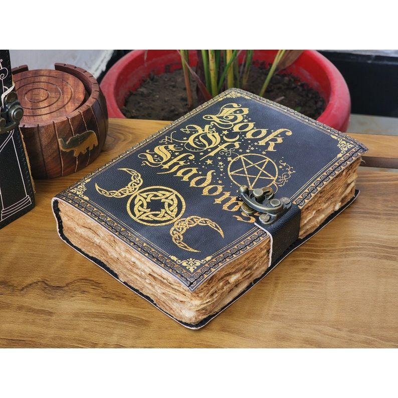 

Книга Теней кожаный блокнот Гримуар кожаный журнал блокнот для магических заклинаний, рождественский подарок для него блокнот для рецептов подарок на годовщину 7 x 5 in