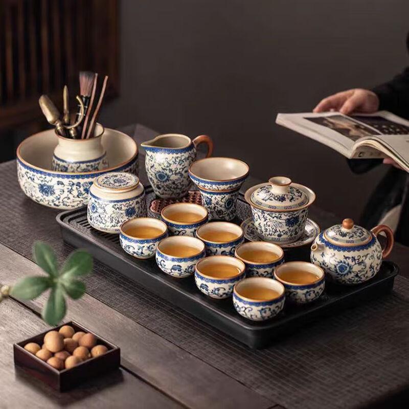 Ting Le Blue & White Porcelain Kung Fu Tea Set