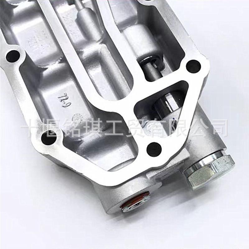 Oil Filter Base LF9009 for Cummins 6CT8.3 6L Engine