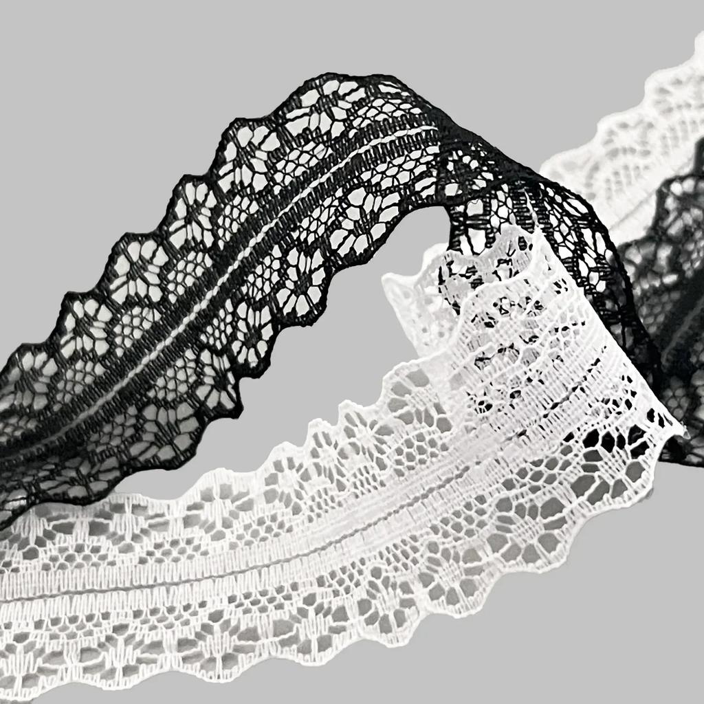 1Pair Cute Lace Shoelaces for Women Girl Shoes 2.9CM Width Flat Shoelace for Sneakers Black White Shoe Laces Accessorices
