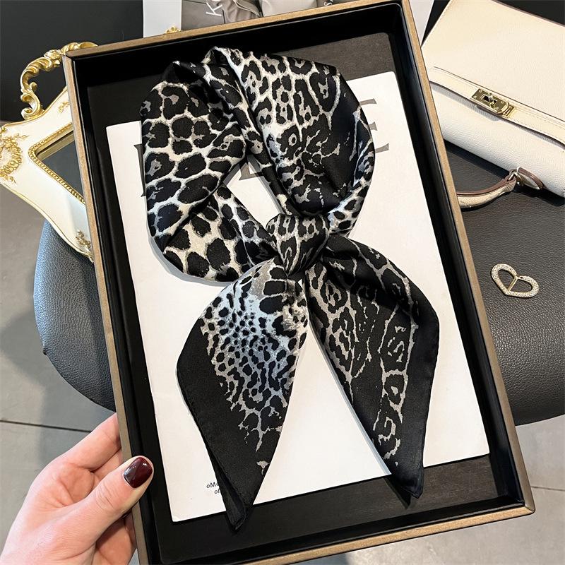 Elegant Spring Floral Silk-Blend Square Scarf - Headscarf & Neck Protection Neckerchief for Women