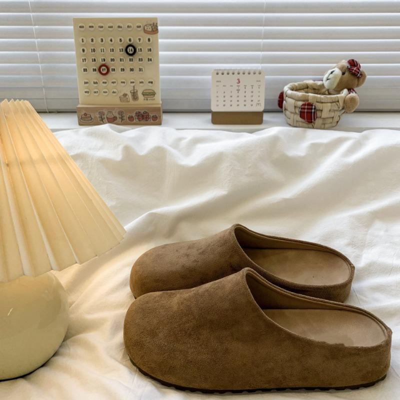 

Женские новые весенне-летние полушлепанцы на толстой подошве с внутренней высотой, увеличивающей рост, с сумкой на педаль и закрытым носком, женская уличная обувь 35