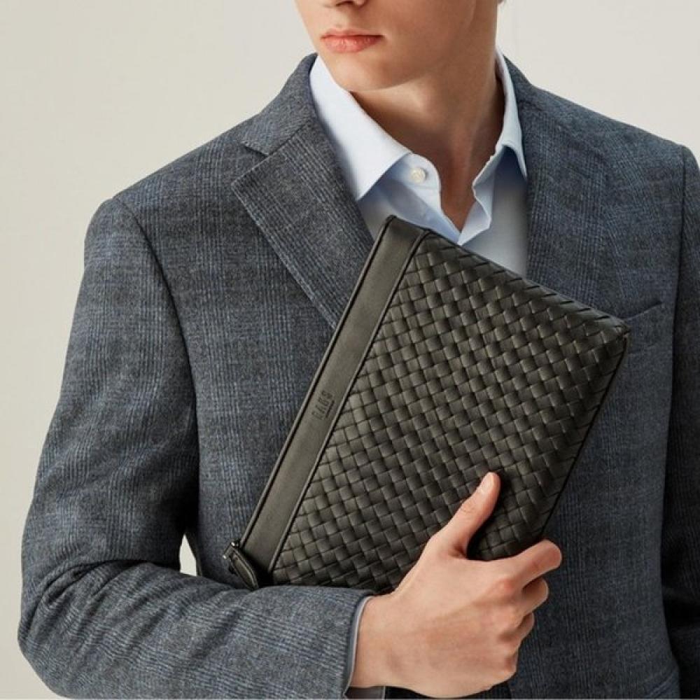 

Daks Black Handcrafted Mesh M Cowhide Clutch Dbba4f725bk Single option