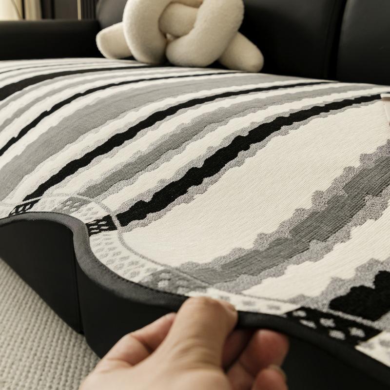 New Special-Shaped Sofa Cushion, Universal In All Seasons, Irregular Sofa Cover, High-Grade Leather Sofa Special Seat Cushion