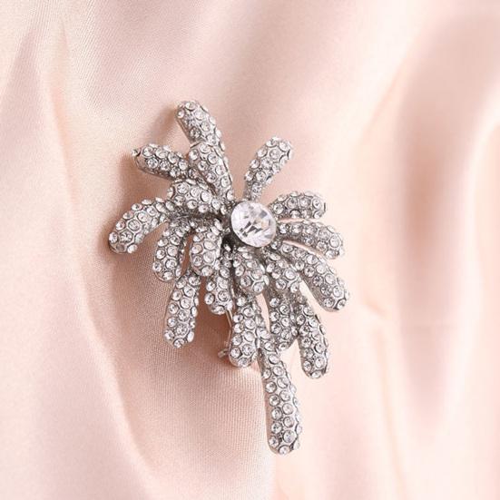 Women Brooch High-Gloss Rhinestone Inlay Sparkling Irregular Shape Lapel Pin Non-Slip Buckle Scarf Badge Clothing Sweaters Collars Bags Accessories