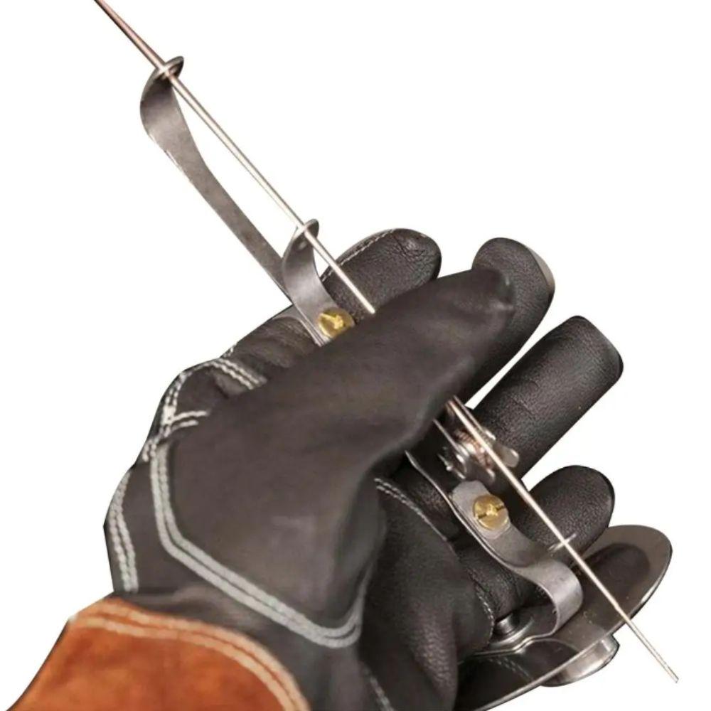 Heat-resistant TIG Wire Feeder Magnetic Base Welding Tool  Industrial Application
