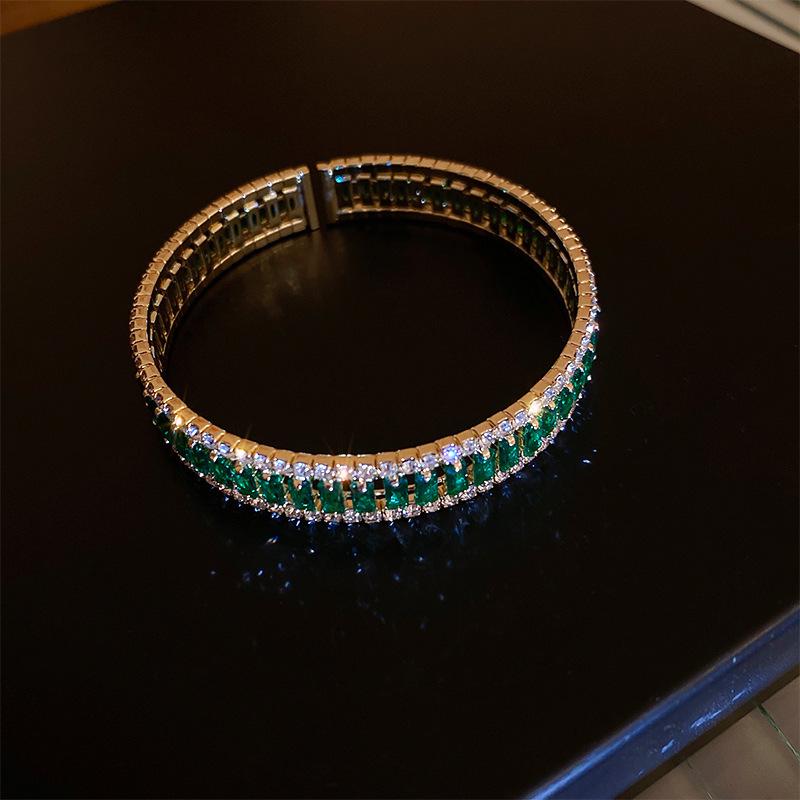 Inlaid Zircon Geometric Open Bangle - Elegant, High-End Design for Versatile Women's Fashion