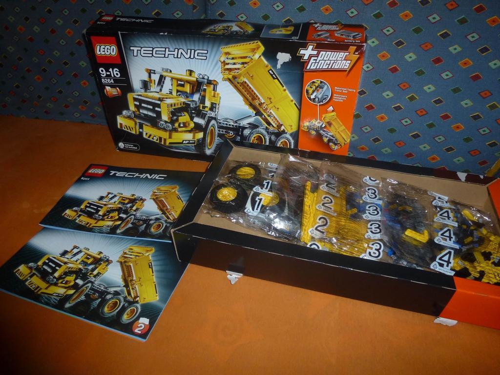 LEGO Pojazd holowniczy Technic 8264