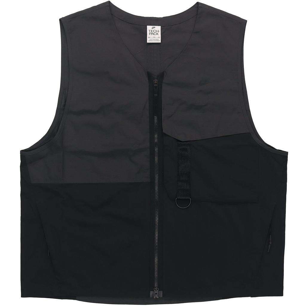 Nike SPORTSWEAR TECH PACK Vests Men's Black Collarless Moderate Other DM5535-060