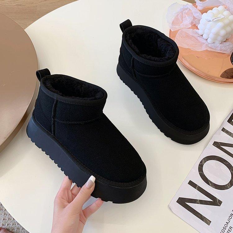 [Yushilai] Real fur integrated thick-soled non-slip snow boots women's 2025 winter velvet thickened warm short boots