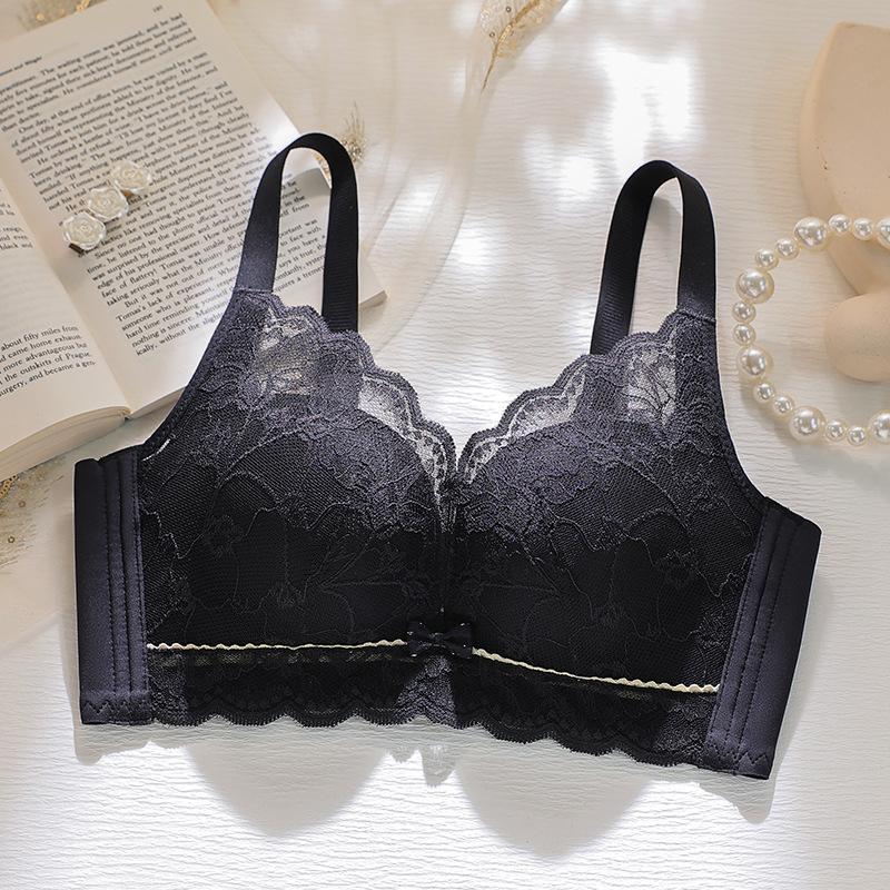 Thin Hole Cup Lace Without Steel Ring Bra Gathering Medium and Thick Cup Closing Breast Adjustment Type