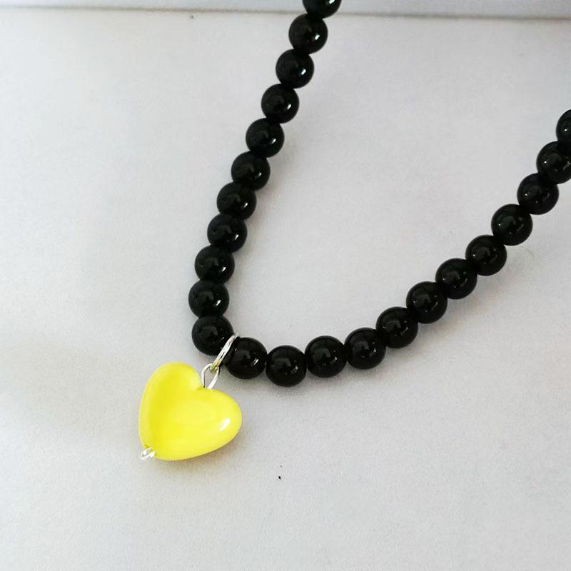 2024 Red Heart Beaded Choker Necklace - Women's Niche Design for New Year's Eve