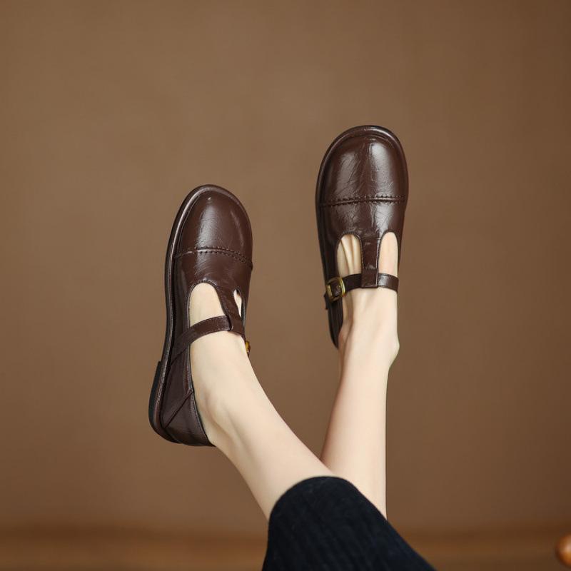New Women's Casual Single Shoes Can Be Worn Twice with One Pedal. Single Shoes with Round Head and Low Heel Can Be Worn In Four Seasons. Flat-sole