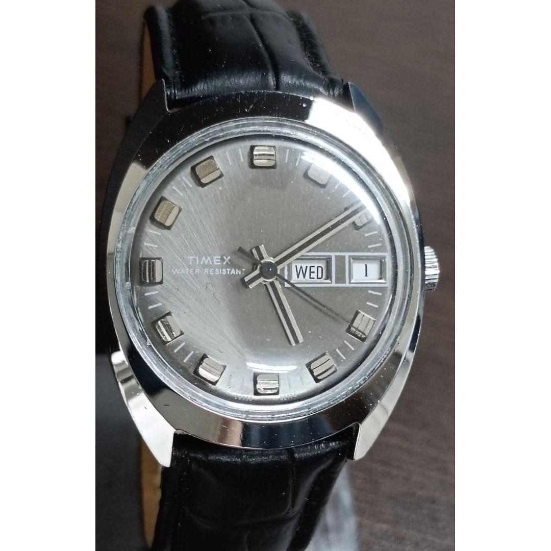 Used TIMEX Day-Date hand-wound watch vintage
