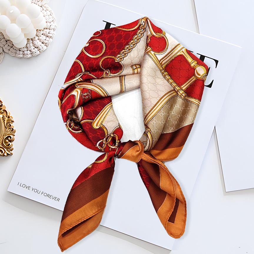 Strictly Selected 70 Silk Scarves, Simulated Silk Small Square Scarves For Women, Retro High-End Thin Versatile Professional Scarves