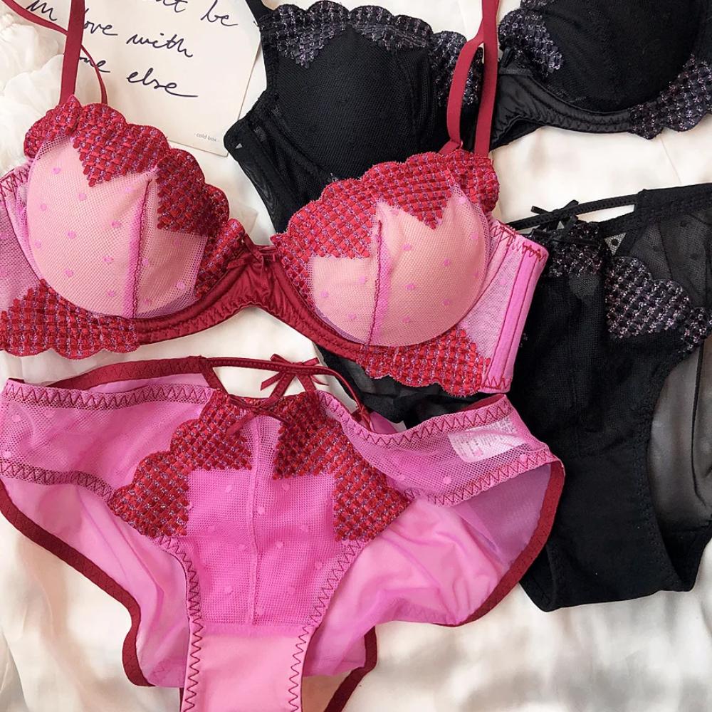 French Sexy Halter Underwear for Women Lace Love Embroidery Bra Set Shiny Diamond Lingerie Comfort Bras Hollow Panties Set