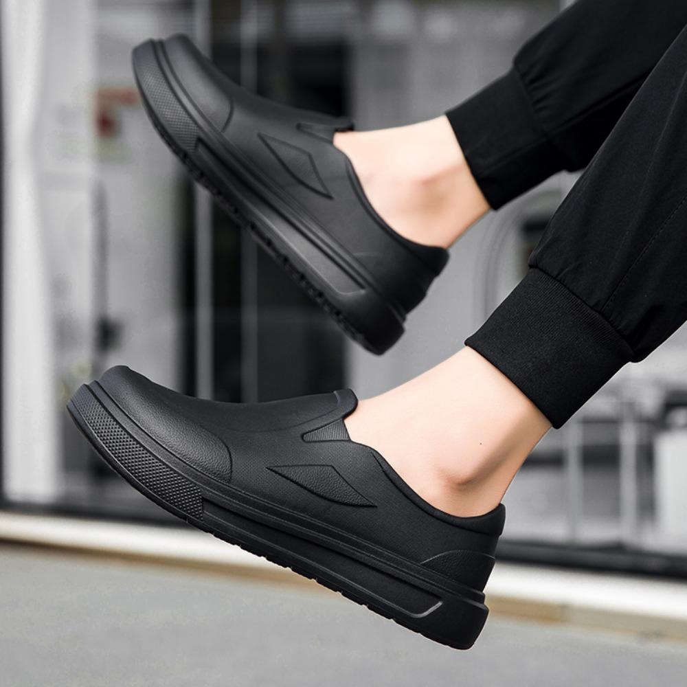 Pantofi de Bucătar pentru Bărbați Antiderapanți Rezistenți la Ulei Rezistenți la Murdărie Pantofi de Lucru Uscare Rapidă cu Talpă Groasă Pantofi de Ploaie Mărimi Mari Saboți Respirabili