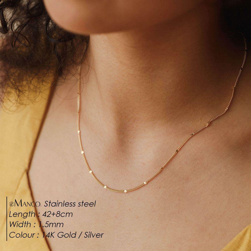 eManco Women's Titanium Steel Sunflower Necklace with 14K Gold-Plated Chain