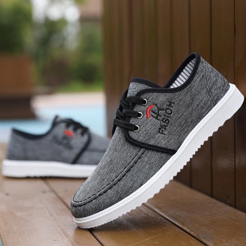 

2025 весна и осень новые туфли мужские корейские версии трендовые мужские повседневные туфли модные универсальные туфли для доски дышащие парусиновые туфли мужские 39 чёрный