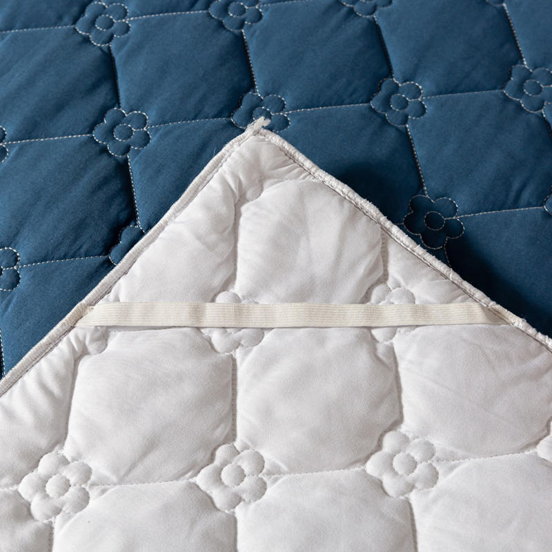 Winter Quilted Thick Bedspread Fitted Sheet Ruffles Drop Soft Bed Skirt Couple Double Mattress Pad Cover Linens 150 180x200