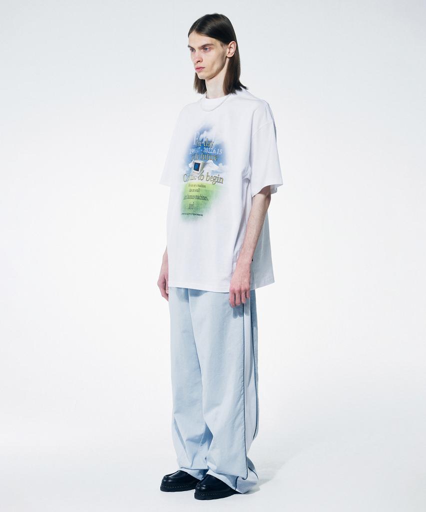 SCULPTOR Window Memorial Tee White