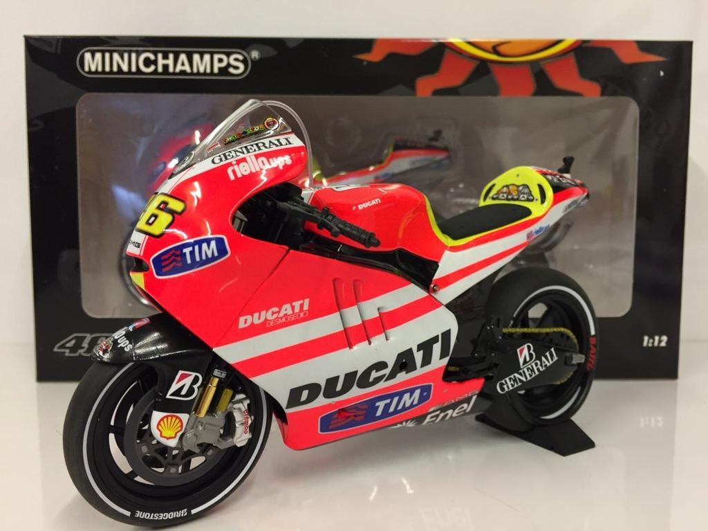 Minichamps Scale Ducati Desmosedici GP 2011 MotoGP Rossi 1/12 11.1 #46 V.