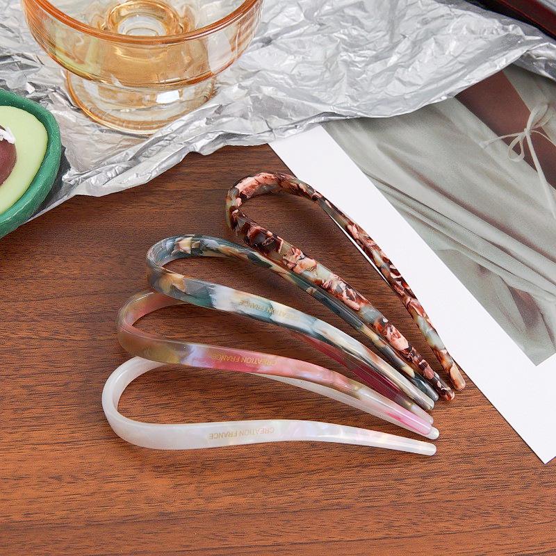 

2024 Cute U-shaped Acetate Hairpin for Women s Elegant Bun Hairstyles