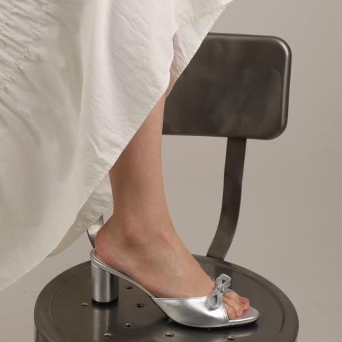 2Comm Mui Ribbon Mules_Silver