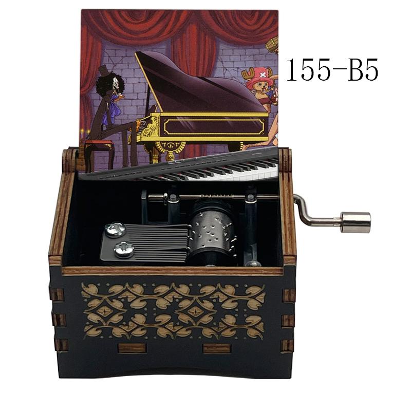 Vintage Anime Bink's Sake Music Box Hand Crank Wooden Musical Gift for Friends Family Festival Party Home Office Decoration