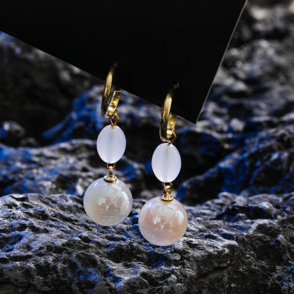 2025 New Inlaid Rhinestone Pearl Stud Earrings Women Personality Fashion Unique Design Earrings Wedding Jewelry Birthday Gift