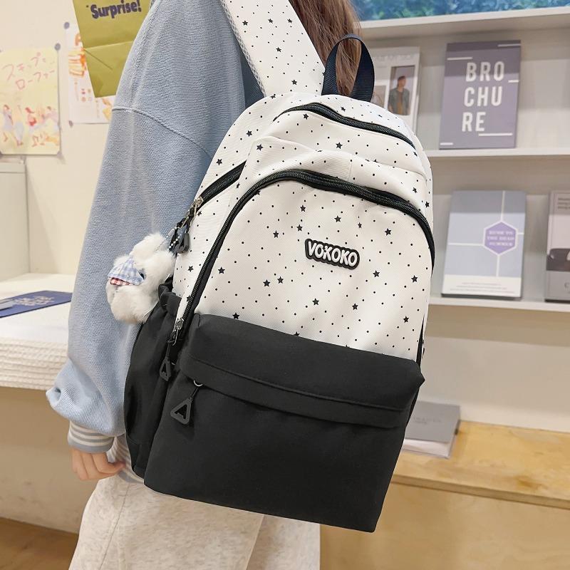 Simple Star Shaped Nylon Backpack with Cute Style Casual Student Backpack with Large Capacity and Multiple Pockets Suitable for Daily and Student Use
