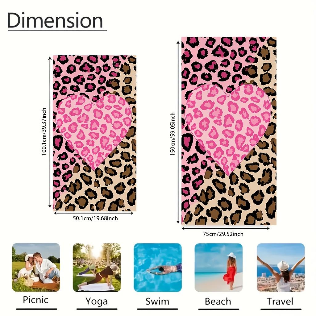 1pz Asciugamano da Spiaggia in Microfibra, Stampa Leopardata Rosa con Cuori, Materiale Ultra-Morbido, Leggero e Assorbente, Ideale per lo Yoga