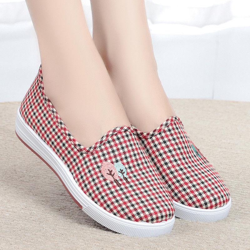 

Старые пекинские тканевые туфли, женские нескользящие туфли среднего возраста на мягкой подошве, удобная обувь для бабушек с неглубоким носком, обувь для пожилых людей 41