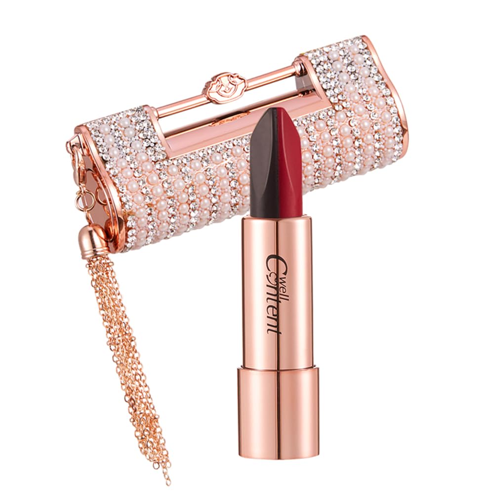 

Qin Derdom Bicolor Lipstick: Long-lasting, highly pigmented matte finish Achieves a natural, healthy-looking finish with a milky texture A popular,
