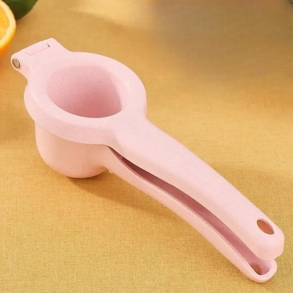 Easy To Grip Manual Lemon Squeezer Deep Cup Design Lemon Juicer Hand Wheat Straw Orange Juicer