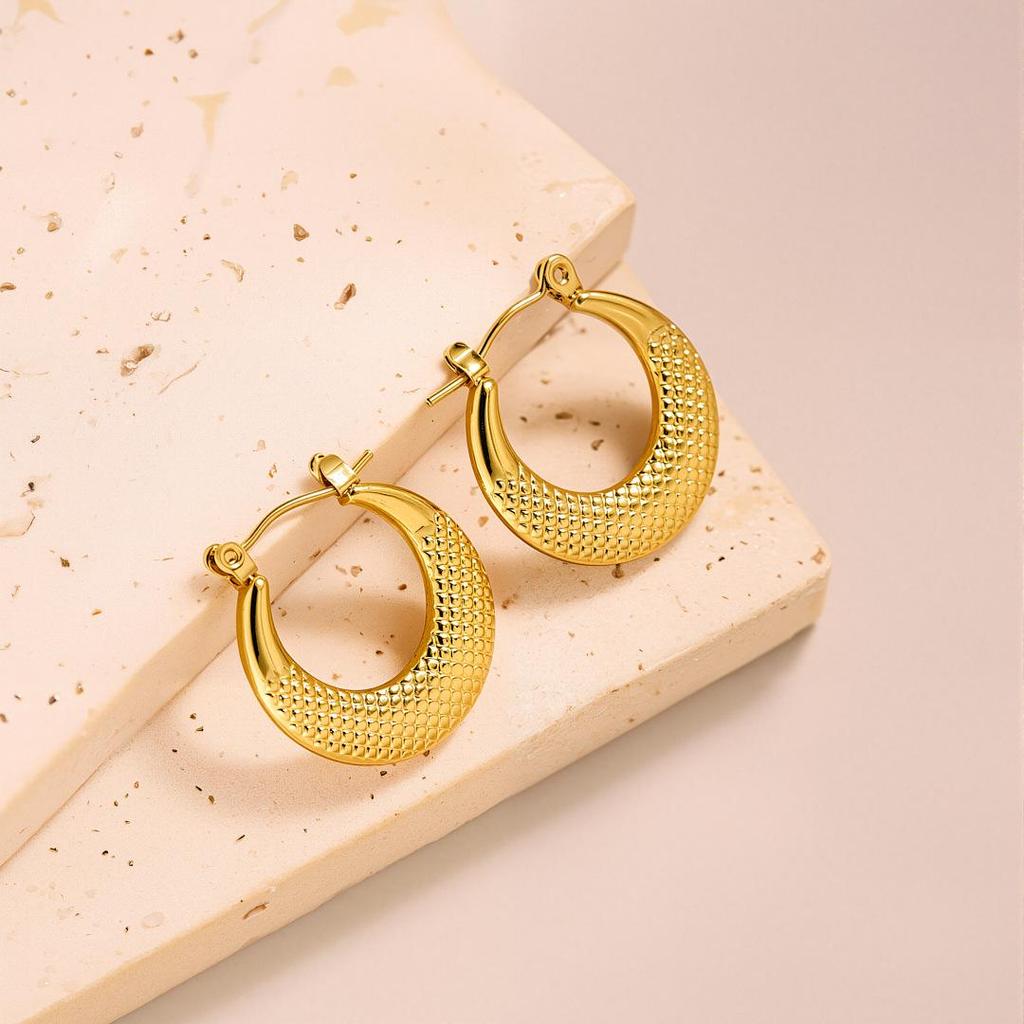 Raffinate Ear Cuff in Acciaio Titanio Oro 18k per Donna