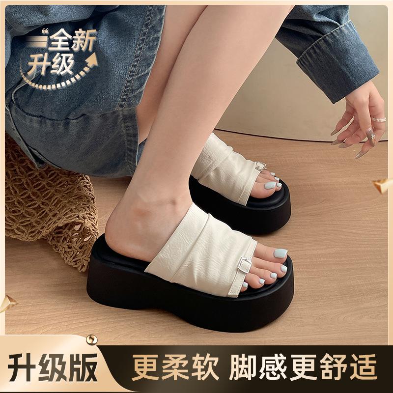 Gu Yun dopamine cool slippers heightening casual sandals women's platform versatile beach shoes outer wear pleated one-word slippers