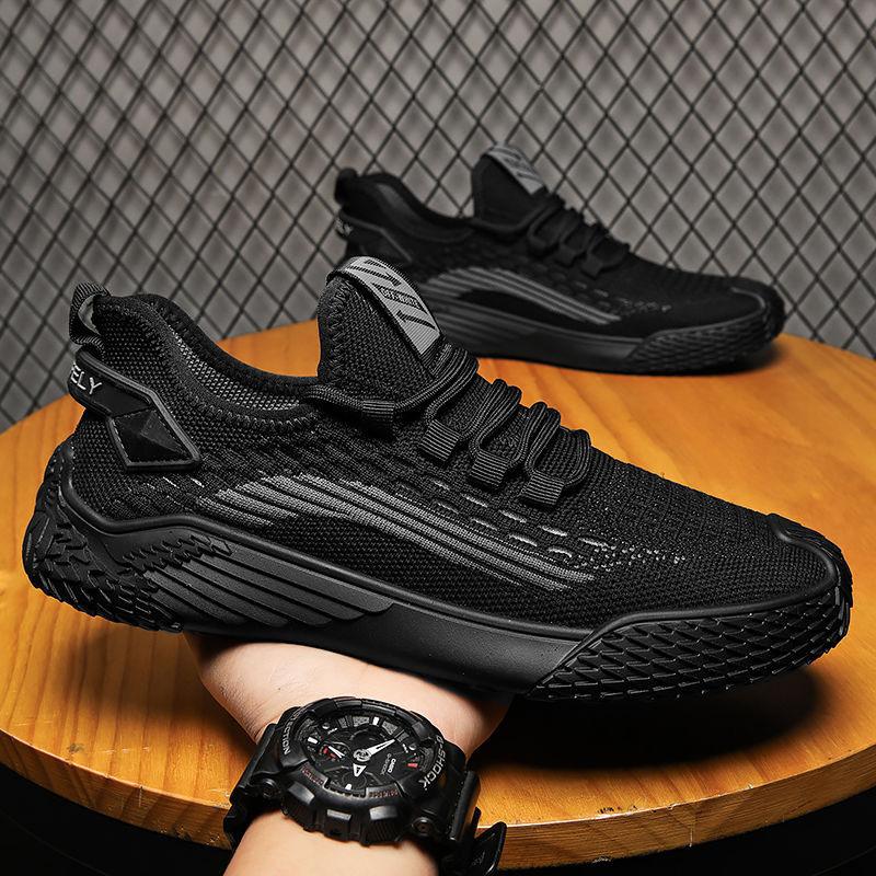 Sommer Neue Flyknit Mesh Schuhe Atmungsaktiv Leichter Laufschuh Lässige Mesh-Oberflächenschuhe Dünne Modeschuhe