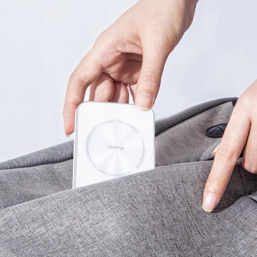 3In1 Qi Docking Station For Iphone, Airpods, Watch, White, Mcdodo