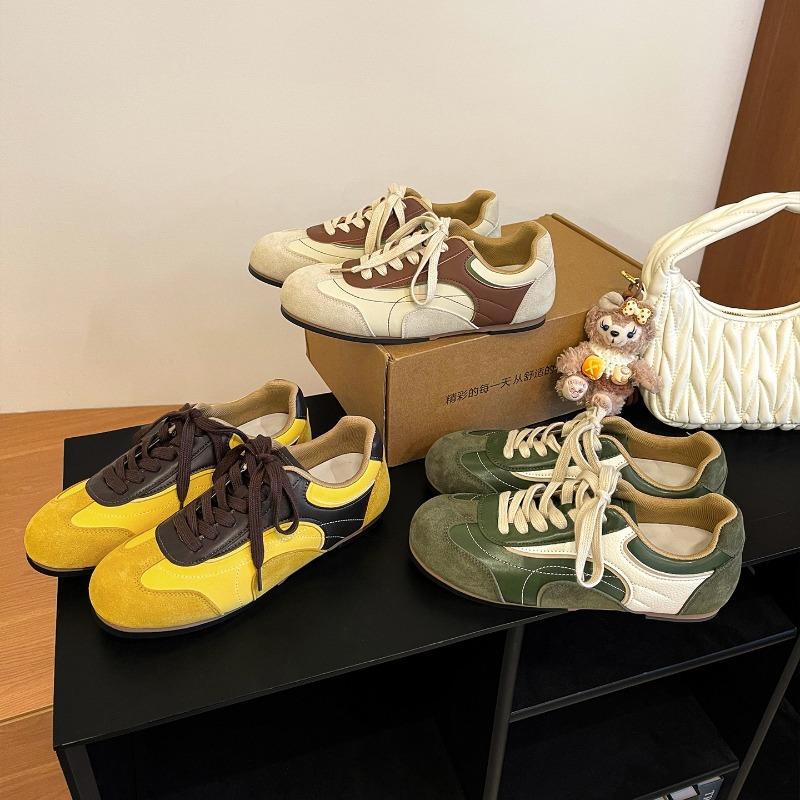 Fashion Retro Women 2025 New Versatile Flat Fashion Casual Sports Board Shoes Forrest Gump Shoes