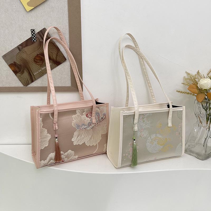 

Трендовая большая сумка: Новая универсальная сумка-тоут на плечо в китайском стиле для студентов и тех, кто добирается на работу розовый